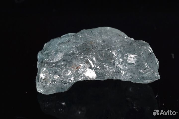 Прозрачный аквамарин. Лот №1040