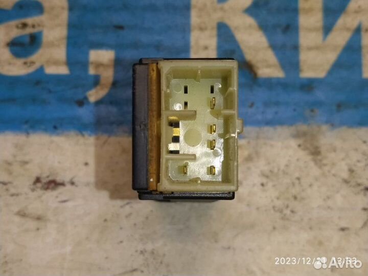 Кнопка регулировки фар Mazda 323 BA 94-98