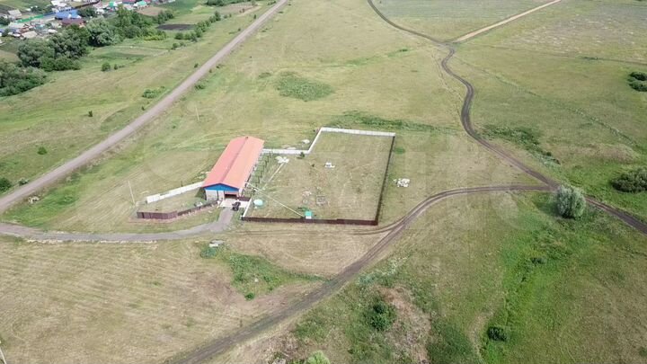 Здание, 499 м²