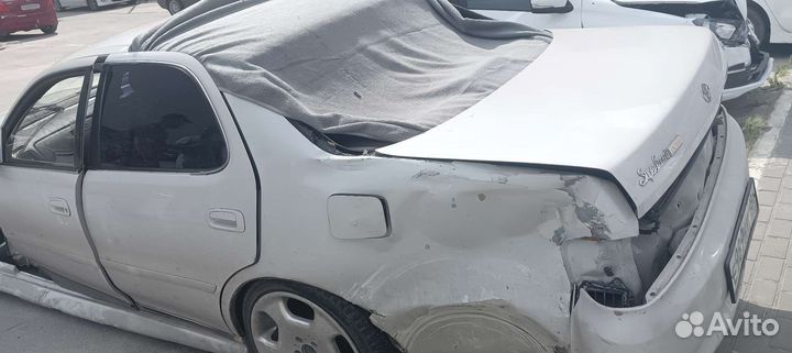 Toyota Cresta 2.5 AT, 1996, битый, 490 000 км