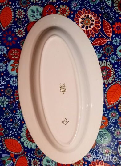 Селедочница большая от сервиза зик новая. СССР