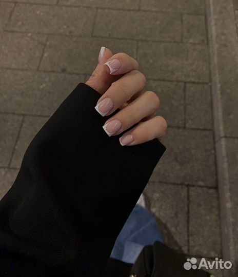 Мастер маникюра и педикюра