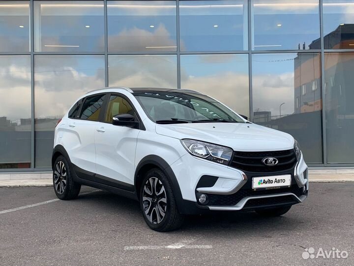 LADA XRAY Cross 1.8 МТ, 2021, 36 300 км