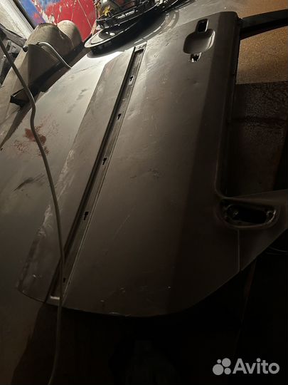 Дверь правая mercedes 202