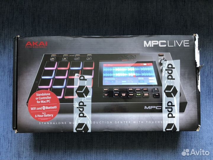 Akai MPC Live + Decksaver