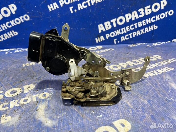 Задний левый замок двери Geely Mk седан 2009