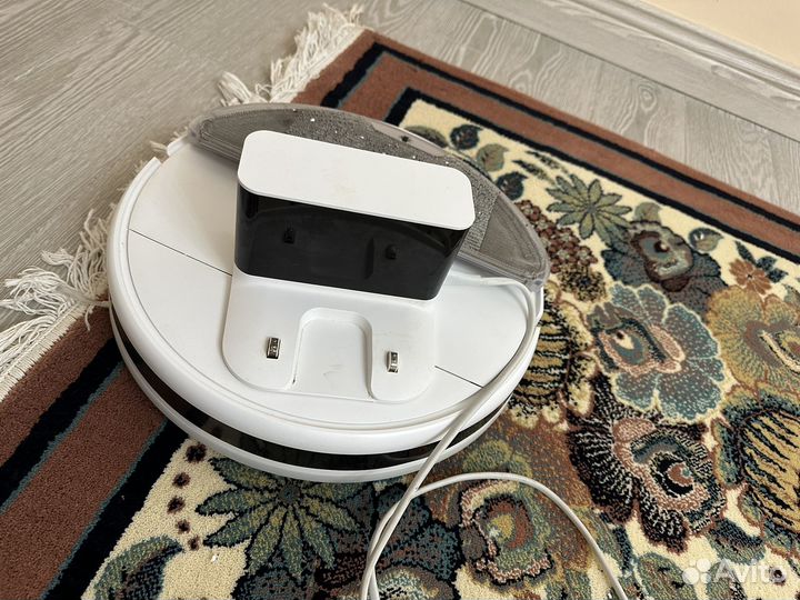 Робот пылесос