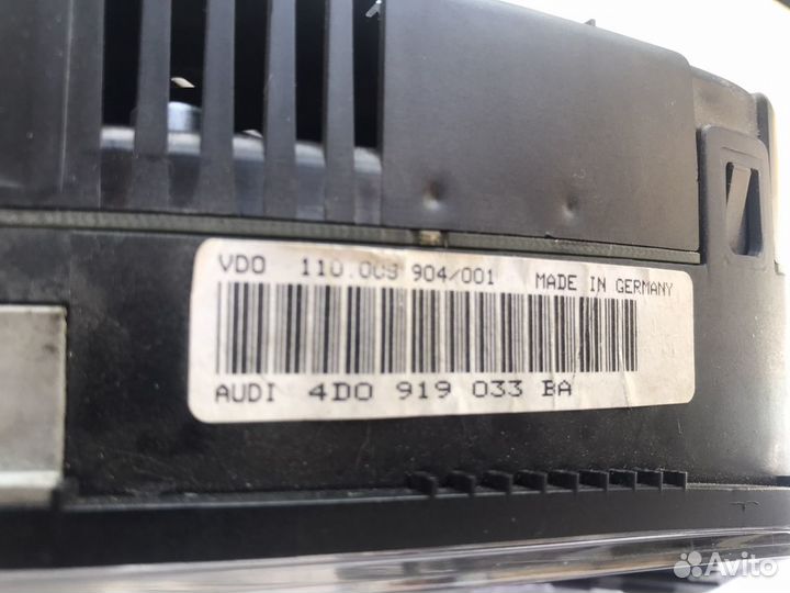 Приборная панель Audi A8 d2