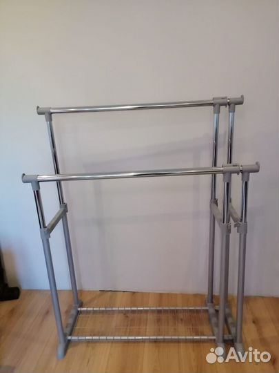 Раздвижной рейл для одежды