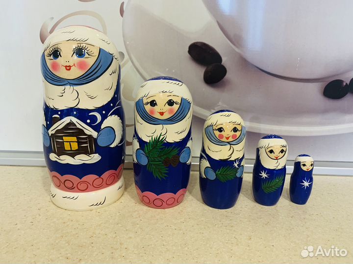 Матрешка,Снегурочка '' 5 кукольная