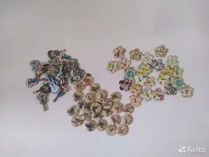 Цветы/гитары/птицы пуговицы