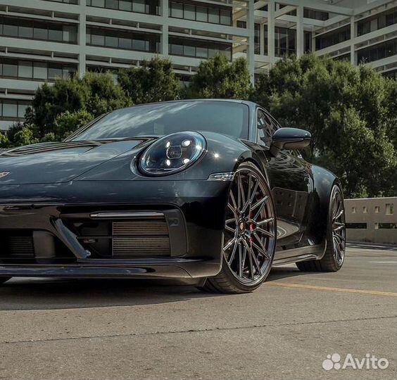 Кованые диски GT Performance R20 на Porsche 718