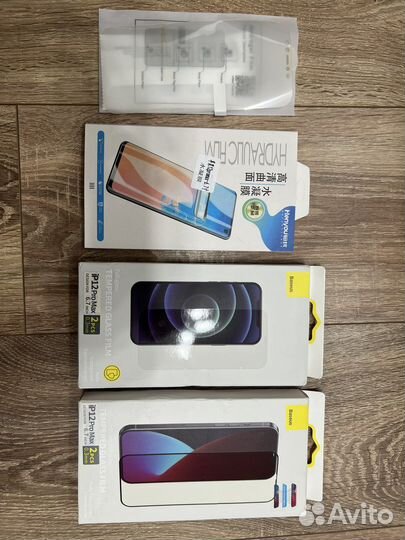 Пленки и стекла на iPhone,apple watch