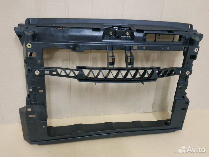 Volkswagen Polo Поло (10-20) Рамка радиатора