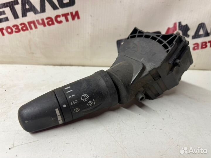 Подрулевой переключатель дворников Nissan Primera