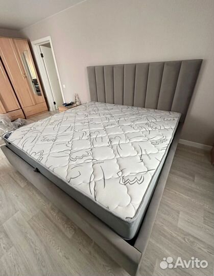 Кровать 200х200