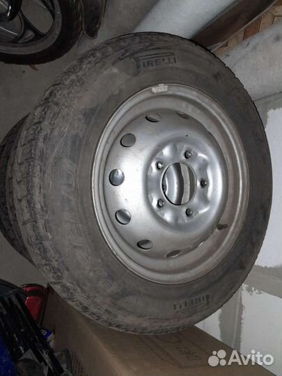 R16 Pirelli Scorpion 185/75, PCD 5x139.7 DIA 98.6