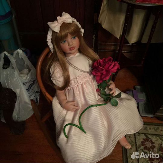 Виниловые куклы Файзах Спанос