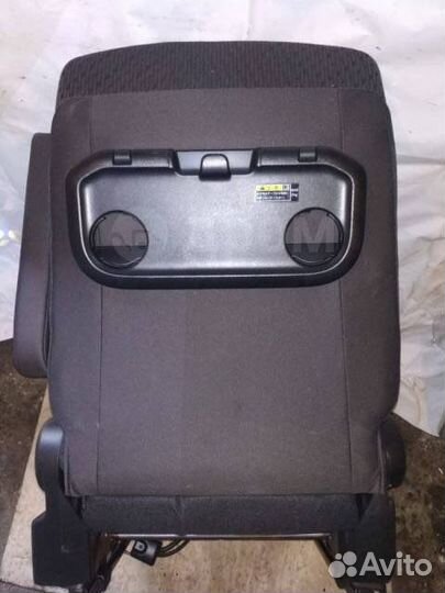 Передние сидения suzuki solio