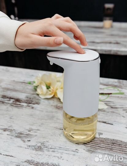 Дозатор для жидкого мыла сенсорный автоматический