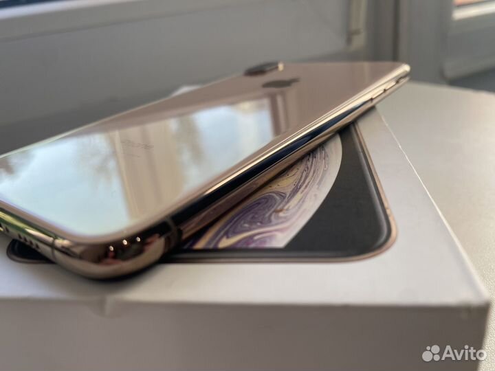 iPhone Xs Max, 64 ГБ
