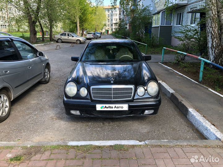 Mercedes-Benz E-класс 2.3 AT, 1996, 300 000 км