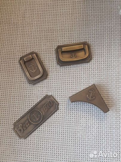 Мебельная фурнитура