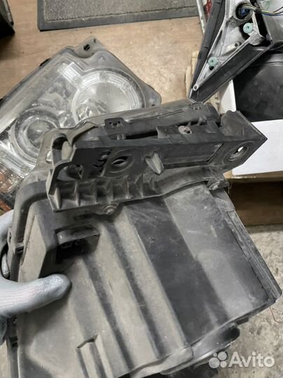 Передние фары Ленд ровер Дискавери 4