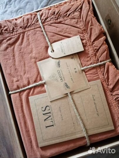 Комплект с рюшкой серия Exclusive Limasso