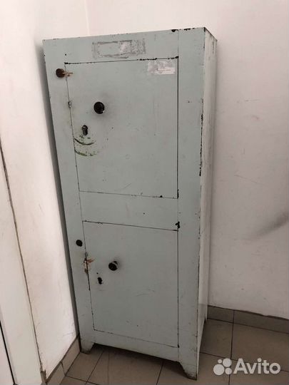 Сейф металлический бу