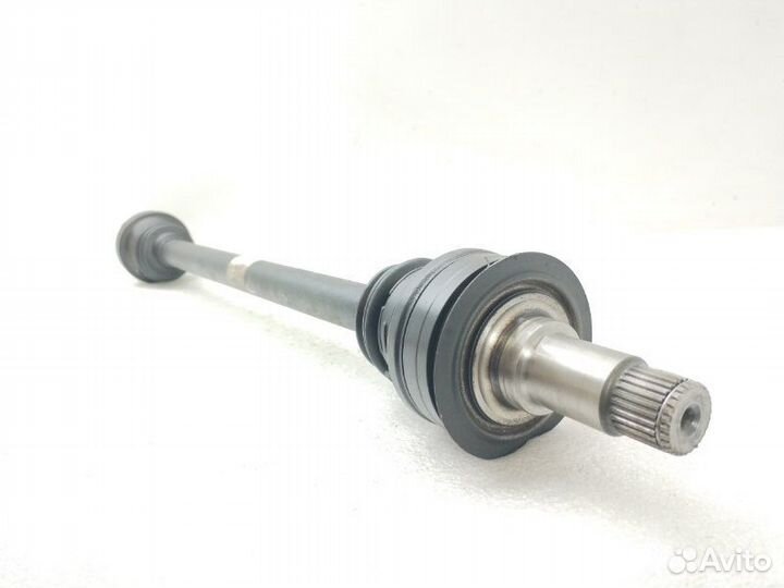 Полуось (привод) задний правый Mercedes-Benz