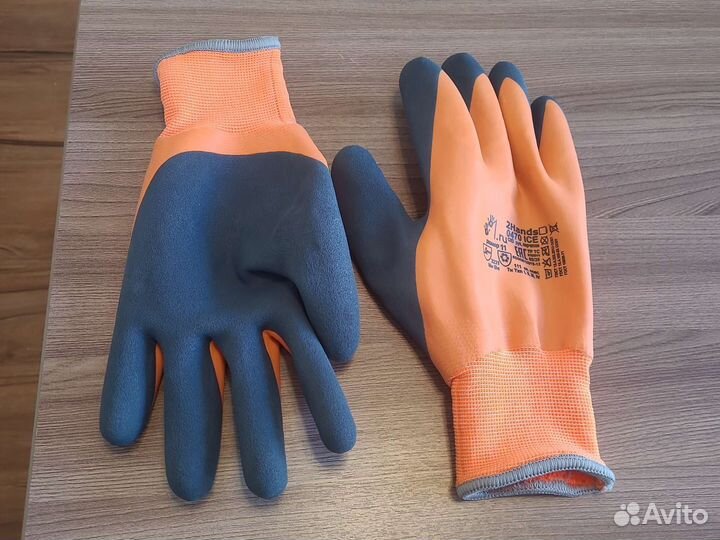 Перчатки с резиновым покрытием,тёплые