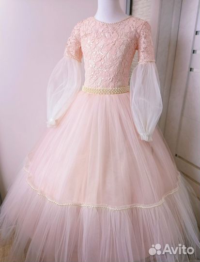 Прокат детских платьев