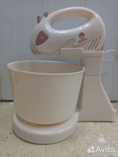 Миксер с чашей Василиса BA-502H