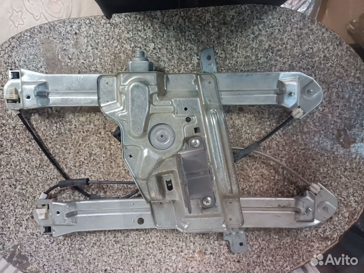 Стеклоподъемник Митцубиси Галант Mitsubishi Galant