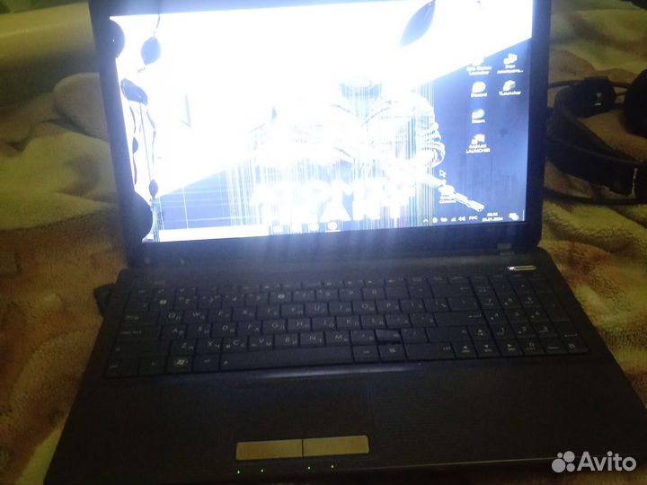 Ноутбук asus