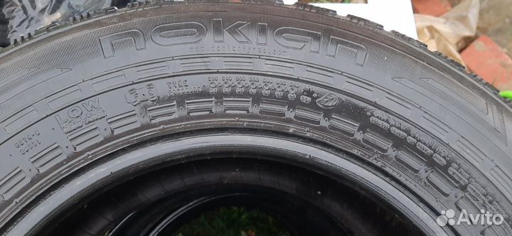 4 покрышки nokian 225/70/r16