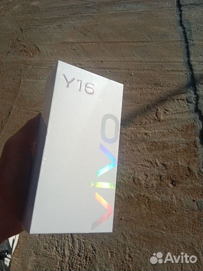 Vivo Y16