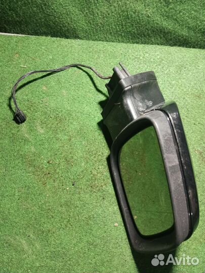 Боковые зеркала передний правый Мерседес Бенц w245