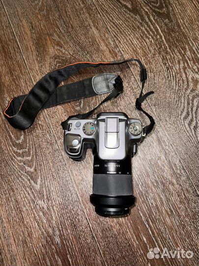 Sony a100 зеркальная камера