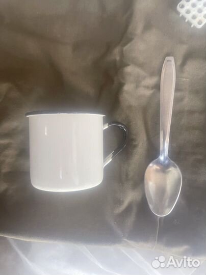 Кружка и ложка