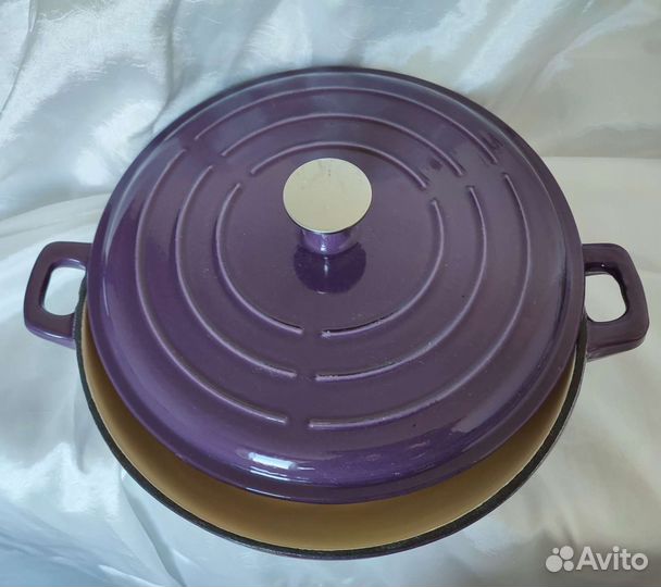 Чугунная сковорода