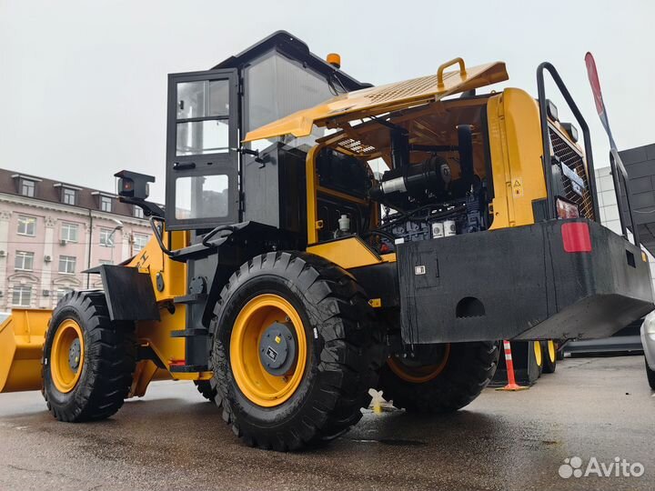 Фронтальный погрузчик Lonking LG833N, 2024