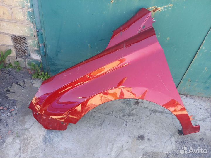 Крыло левое LADA x-ray