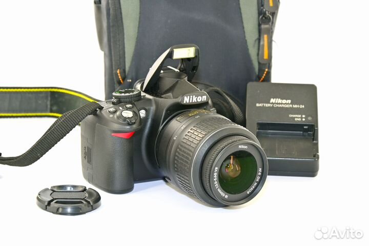 Nikon D3100 14.2MP цифрозеркалка Kit AF-S 18-55