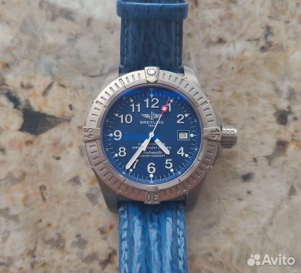 Breitling Avenger Seawolf E17370 Titanium 44 mm