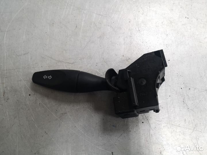 Переключатель поворотов Фокус 1 Фьюжн