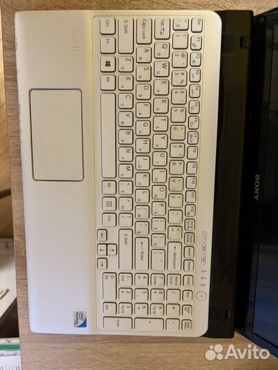 Sony vaio SVE1512G1RW