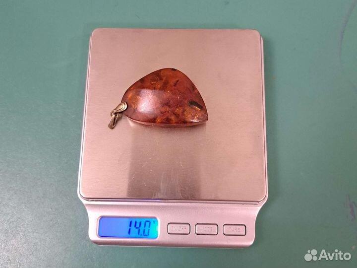Янтарная подвеска СССР