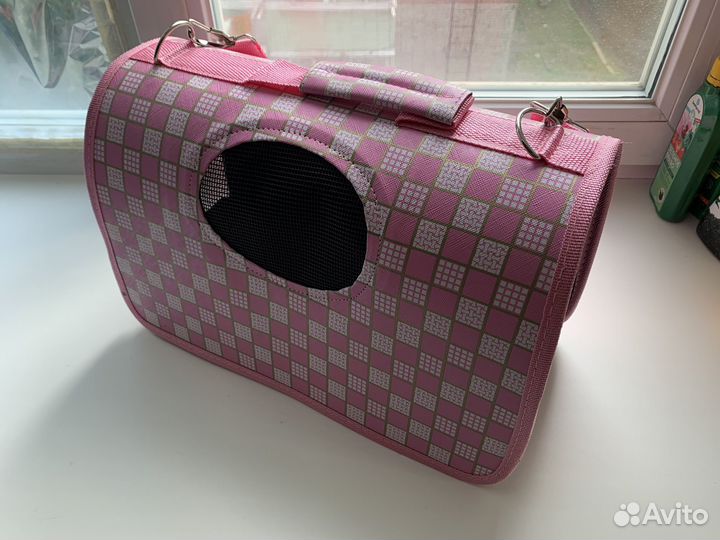 Переноска для кошек и собак